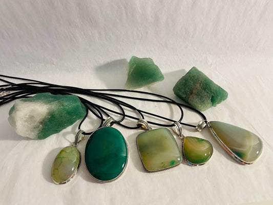 Green Crackle Agate Pendant with Cord*