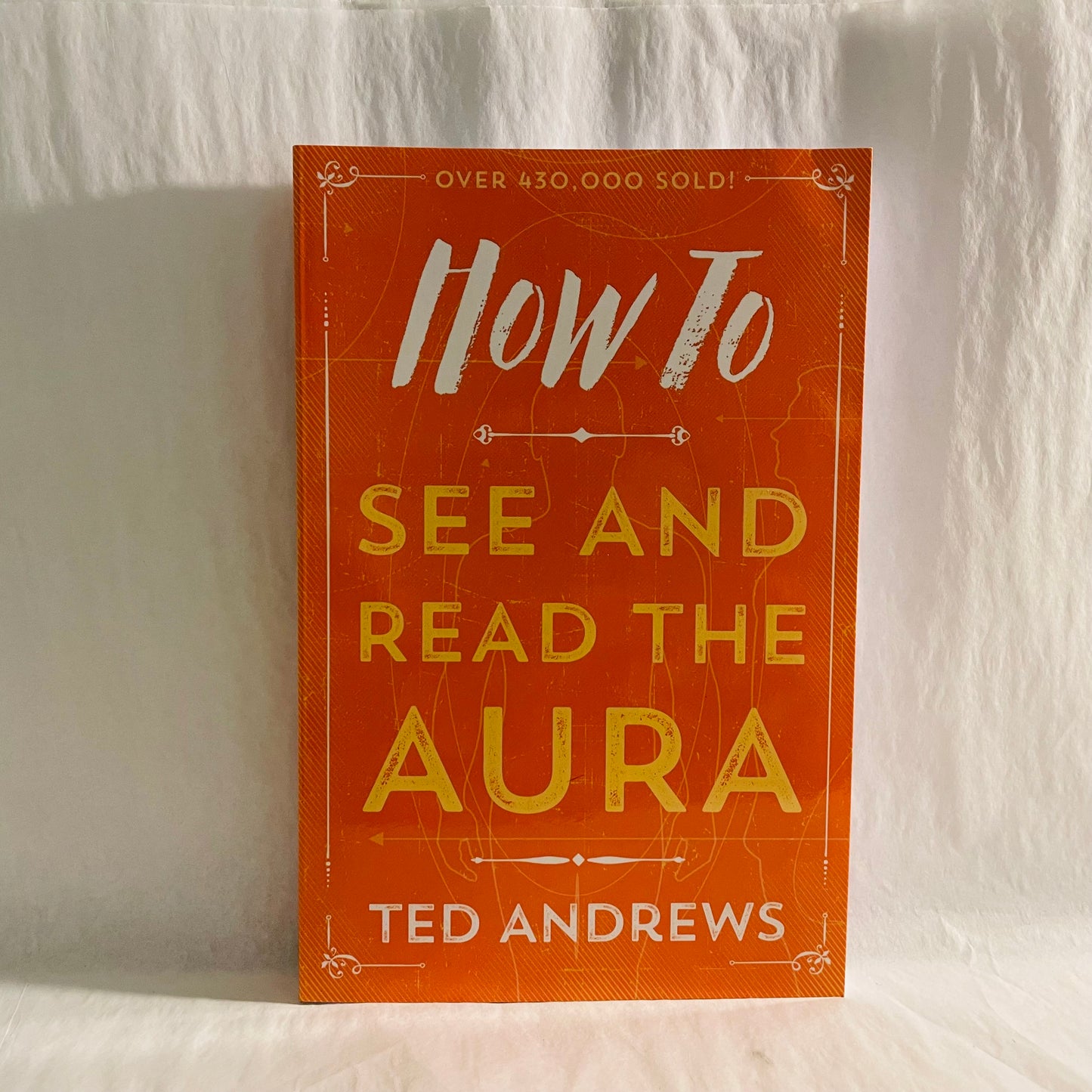 How To See and Read The Aura
